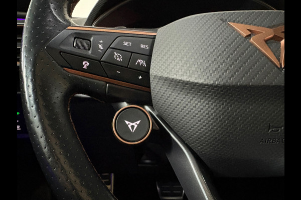 CUPRA Leon 2.0 TSI VZ 300 PK Pano*Keyless*Sfeer