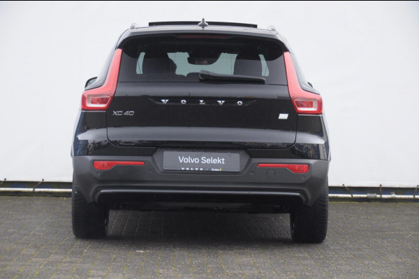 Volvo XC40 T4 211PK Automaat Plus Dark /  cruise control / Elektrische stoelen / Harman Kardon audio / Pilot assist / Stoel en stuur verwarming / Elektrische achterklep / Parkeersensoren met camera / Google infotainment
