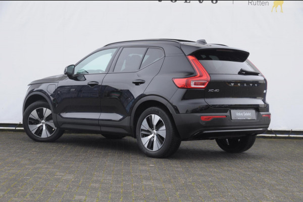 Volvo XC40 T4 211PK Automaat Plus Dark /  cruise control / Elektrische stoelen / Harman Kardon audio / Pilot assist / Stoel en stuur verwarming / Elektrische achterklep / Parkeersensoren met camera / Google infotainment