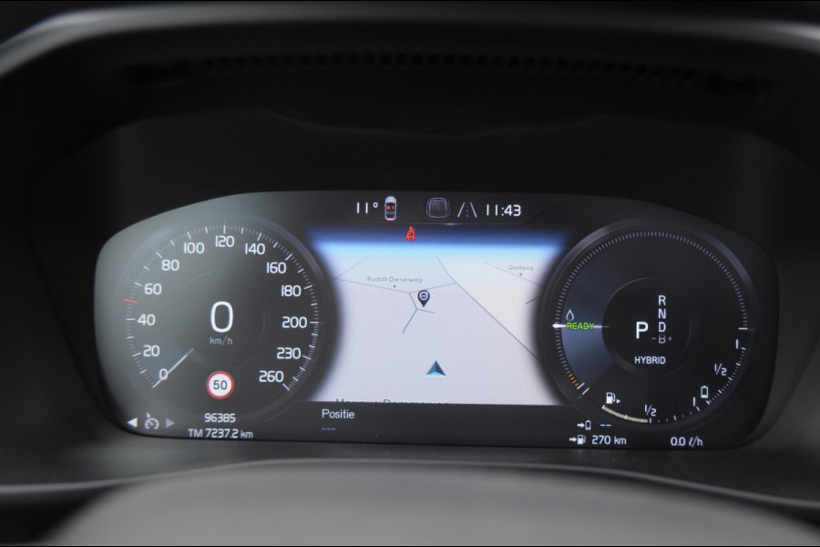 Volvo XC40 T4 211PK Automaat Plus Dark /  cruise control / Elektrische stoelen / Harman Kardon audio / Pilot assist / Stoel en stuur verwarming / Elektrische achterklep / Parkeersensoren met camera / Google infotainment