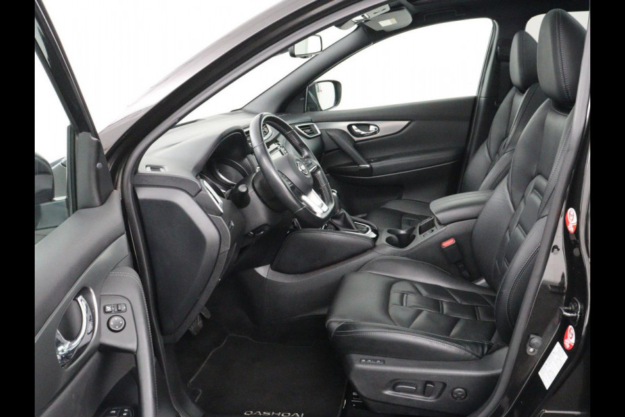 Nissan QASHQAI 1.3 DIG-T Tekna+ | Automaat | Panoramadak | Leder | Trekhaak | Stoelverwarming | 360 Camera | Adaptive cruise | Bose Sound | Navigatie | Carplay | Full LED |