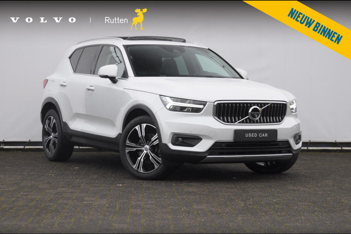 Volvo XC40 B4 211PK Automaat Inscription / Elektrische stoelen met geheugen / Keyless entry / Elektrische achterklep / Harman Kardon audio / Parkeersensoren met camera / stoel - en stuurwielverwarming /