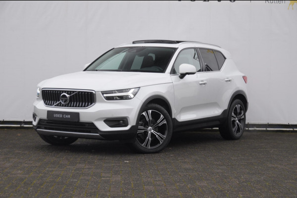 Volvo XC40 B4 211PK Automaat Inscription / Elektrische stoelen met geheugen / Keyless entry / Elektrische achterklep / Harman Kardon audio / Parkeersensoren met camera / stoel - en stuurwielverwarming /