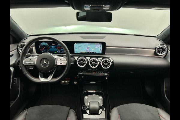 Mercedes-Benz A-Klasse 250 e AMG Line | Pano/Dak | Widescreen | Camera | Origineel NL | Trekhaak