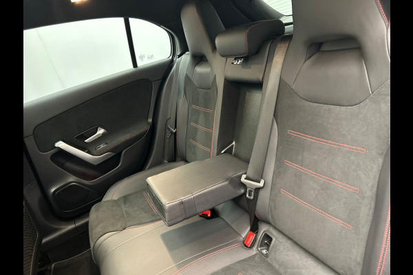 Mercedes-Benz A-Klasse 250 e AMG Line | Pano/Dak | Widescreen | Camera | Origineel NL | Trekhaak