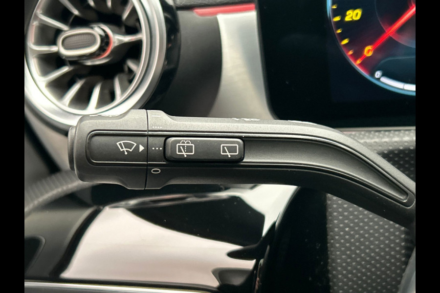 Mercedes-Benz A-Klasse 250 e AMG Line | Pano/Dak | Widescreen | Camera | Origineel NL | Trekhaak