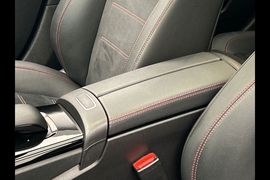 Mercedes-Benz A-Klasse 250 e AMG Line | Pano/Dak | Widescreen | Camera | Origineel NL | Trekhaak