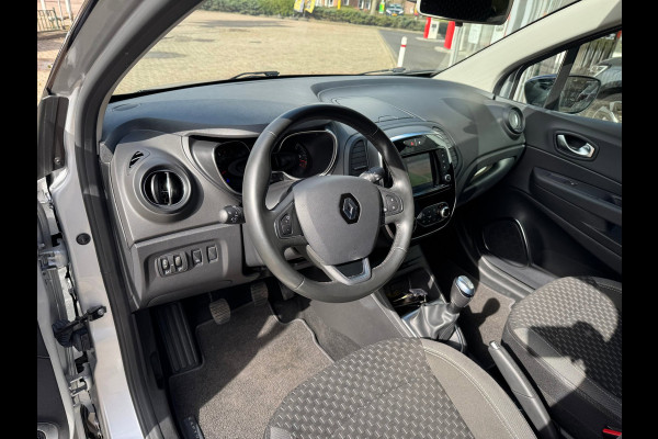 Renault Captur TCe 90 Intens Lage km stand! / Navi / Camera / P-sensoren / Clima / LM velgen