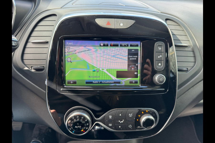 Renault Captur TCe 90 Intens Lage km stand! / Navi / Camera / P-sensoren / Clima / LM velgen