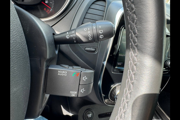Renault Captur TCe 90 Intens Lage km stand! / Navi / Camera / P-sensoren / Clima / LM velgen