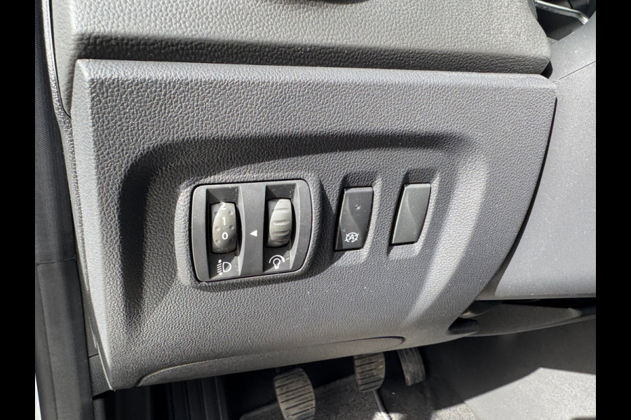 Renault Captur TCe 90 Intens Lage km stand! / Navi / Camera / P-sensoren / Clima / LM velgen