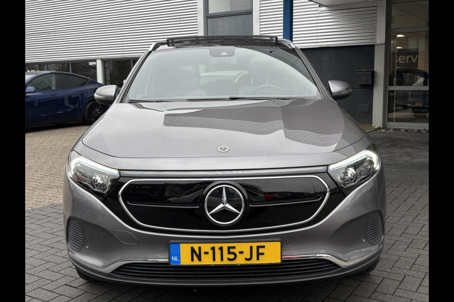 Mercedes-Benz EQA 250 Business Solution Luxury 67 kWh | 95% SOH | Wegklapbare Trekhaak | Panoramadak | Stoelverwarming | Elek. Kofferklep |