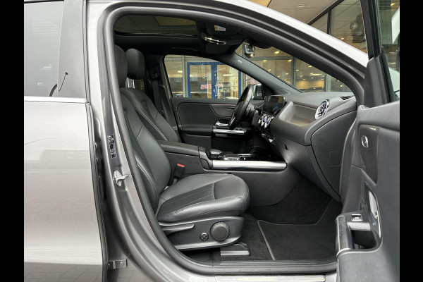 Mercedes-Benz EQA 250 Business Solution Luxury 67 kWh | 95% SOH | Wegklapbare Trekhaak | Panoramadak | Stoelverwarming | Elek. Kofferklep |