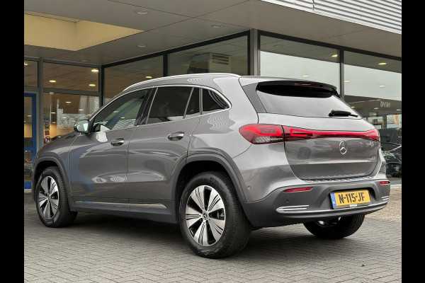 Mercedes-Benz EQA 250 Business Solution Luxury 67 kWh | 95% SOH | Wegklapbare Trekhaak | Panoramadak | Stoelverwarming | Elek. Kofferklep |