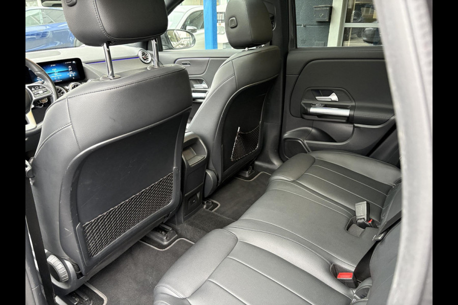 Mercedes-Benz EQA 250 Business Solution Luxury 67 kWh | 95% SOH | Wegklapbare Trekhaak | Panoramadak | Stoelverwarming | Elek. Kofferklep |