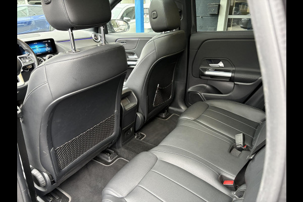 Mercedes-Benz EQA 250 Business Solution Luxury 67 kWh | 95% SOH | Wegklapbare Trekhaak | Panoramadak | Stoelverwarming | Elek. Kofferklep |
