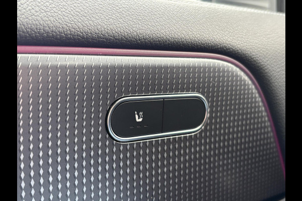 Mercedes-Benz EQA 250 Business Solution Luxury 67 kWh | 95% SOH | Wegklapbare Trekhaak | Panoramadak | Stoelverwarming | Elek. Kofferklep |