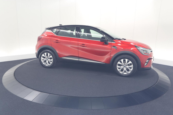 Renault Captur 1.6 E-Tech Plug-in Hybrid 160 Intens | Pack Winter | Apple Carplay | 9.3 Inch Groot Scherm | Parkeersensoren