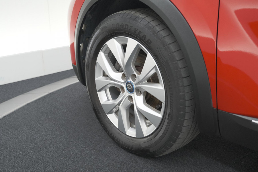 Renault Captur 1.6 E-Tech Plug-in Hybrid 160 Intens | Pack Winter | Apple Carplay | 9.3 Inch Groot Scherm | Parkeersensoren