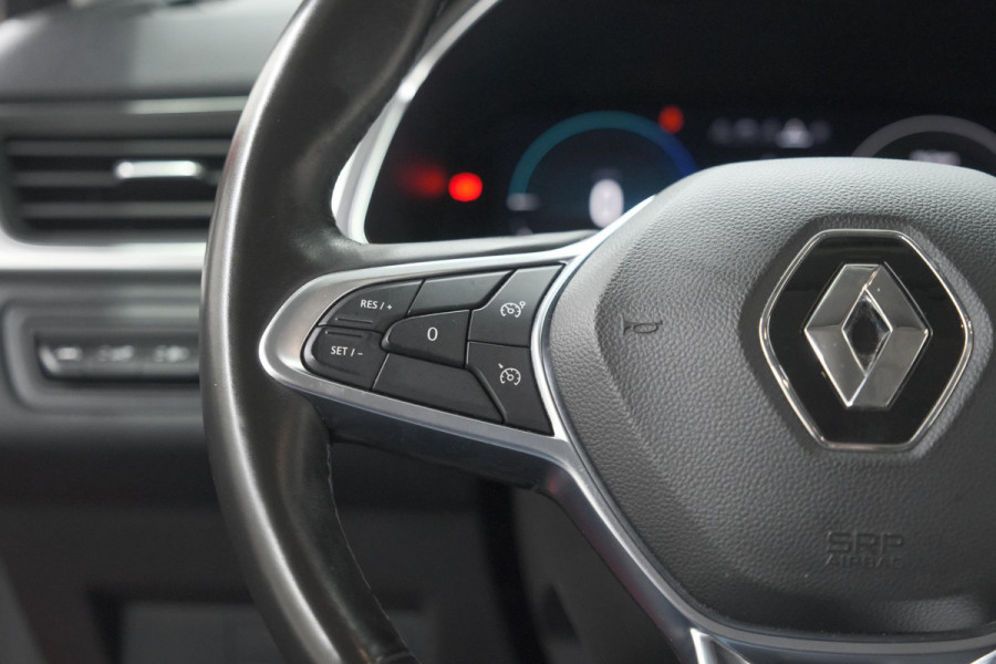 Renault Captur 1.6 E-Tech Plug-in Hybrid 160 Intens | Pack Winter | Apple Carplay | 9.3 Inch Groot Scherm | Parkeersensoren