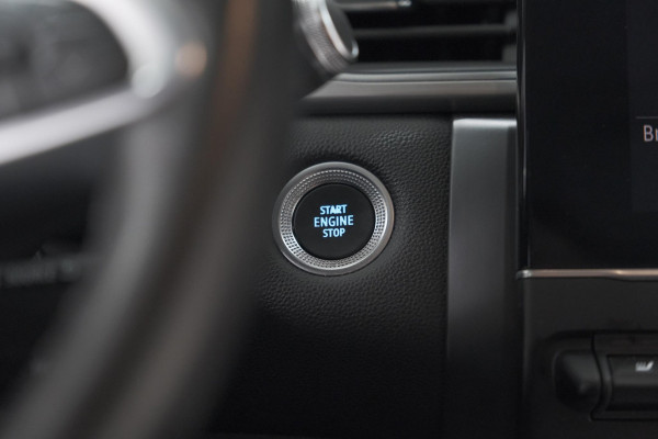 Renault Captur 1.6 E-Tech Plug-in Hybrid 160 Intens | Pack Winter | Apple Carplay | 9.3 Inch Groot Scherm | Parkeersensoren