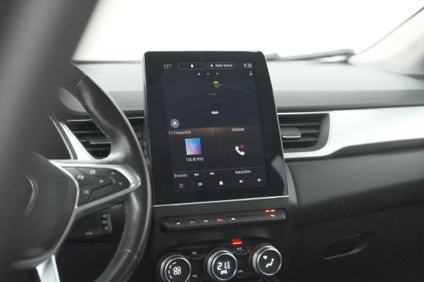 Renault Captur 1.6 E-Tech Plug-in Hybrid 160 Intens | Pack Winter | Apple Carplay | 9.3 Inch Groot Scherm | Parkeersensoren