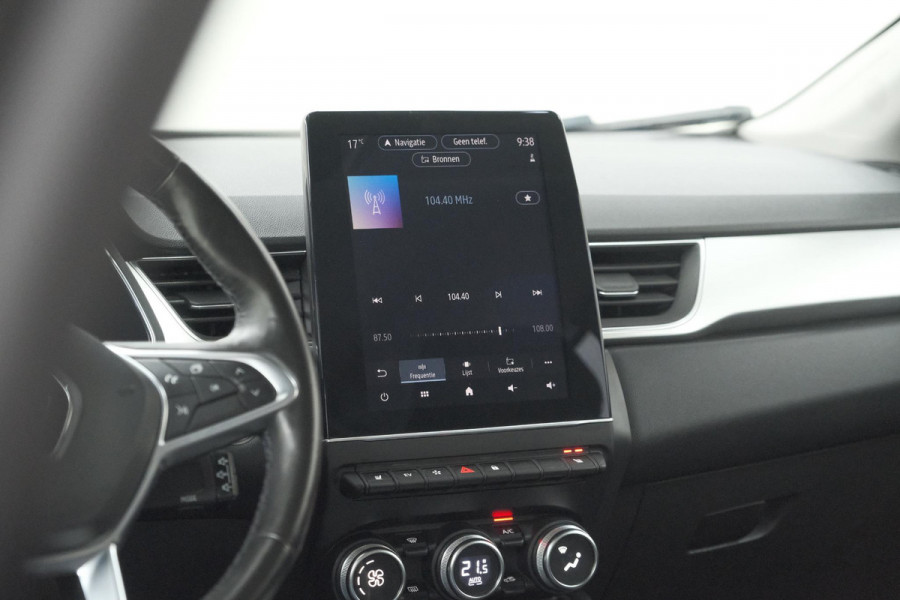 Renault Captur 1.6 E-Tech Plug-in Hybrid 160 Intens | Pack Winter | Apple Carplay | 9.3 Inch Groot Scherm | Parkeersensoren