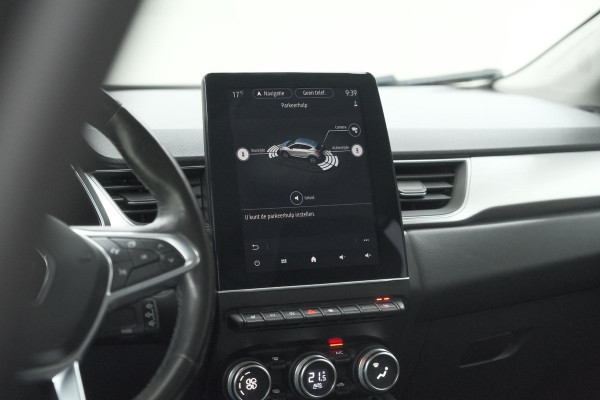 Renault Captur 1.6 E-Tech Plug-in Hybrid 160 Intens | Pack Winter | Apple Carplay | 9.3 Inch Groot Scherm | Parkeersensoren