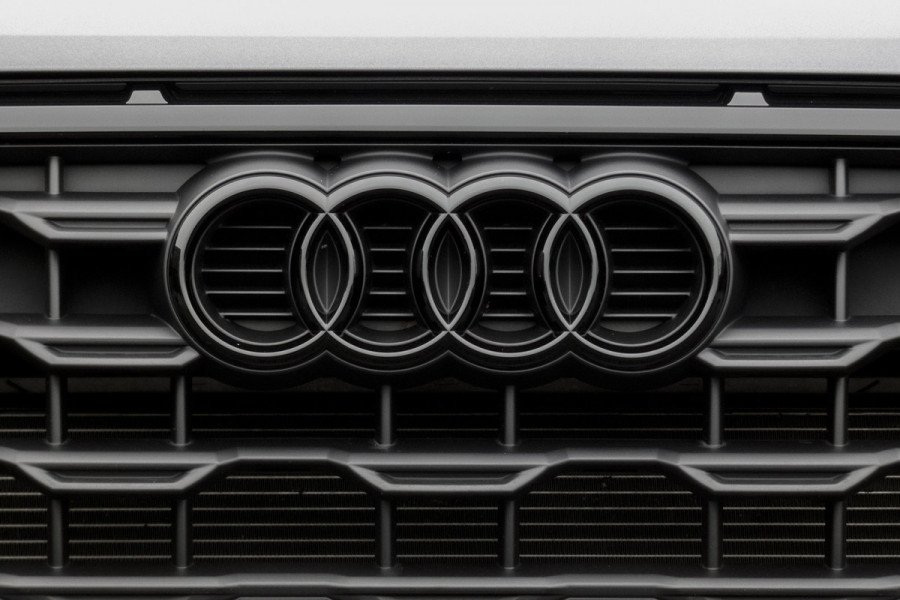 Audi Q2 35 TFSI S Edition |S-LINE | STOELVERWARMING | CAMERA | ACC | MATRIX LED KOPLAMPEN
