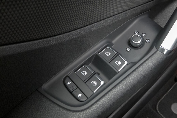 Audi Q2 35 TFSI S Edition |S-LINE | STOELVERWARMING | CAMERA | ACC | MATRIX LED KOPLAMPEN