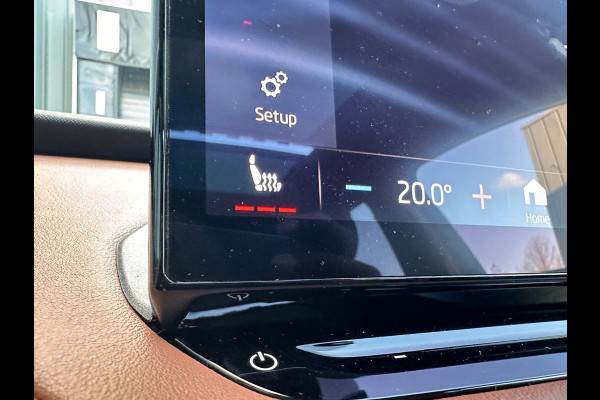 Škoda ENYAQ iV 80 | SOH: nnb | Panorama | Havana Leder | Trekhaak | Blindspot | Memory Seat |