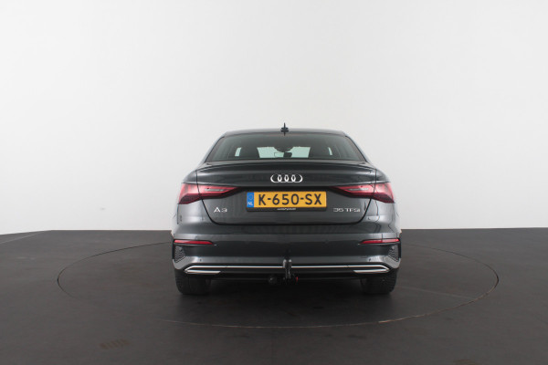 Audi A3 Limousine 35 TFSI edition one > S line interieur/Matrix-LED/Sfeerverlichting