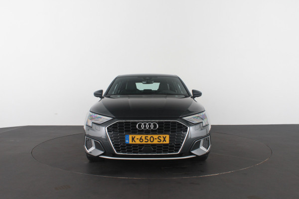 Audi A3 Limousine 35 TFSI edition one > S line interieur/Matrix-LED/Sfeerverlichting