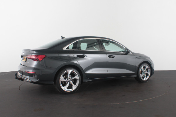 Audi A3 Limousine 35 TFSI edition one > S line interieur/Matrix-LED/Sfeerverlichting