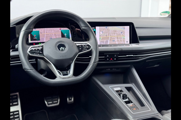 Volkswagen Golf 1.5 eTSI R-Line Pano/Matrix/Blindspot