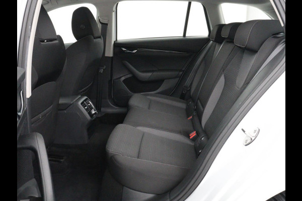 Škoda Octavia 1.4 TSI iV PHEV Business Edition | Adaptive cruise | Stuurverwarming | Carplay | Navigatie | Parkeerhulp | Full LED | Climate control | Plug In