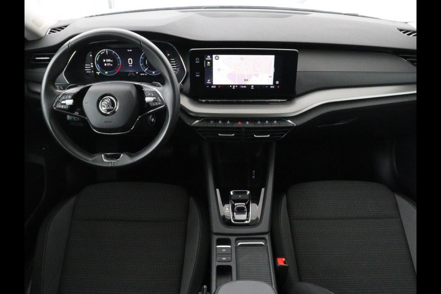 Škoda Octavia 1.4 TSI iV PHEV Business Edition | Adaptive cruise | Stuurverwarming | Carplay | Navigatie | Parkeerhulp | Full LED | Climate control | Plug In