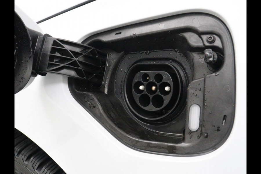 Škoda Octavia 1.4 TSI iV PHEV Business Edition | Adaptive cruise | Stuurverwarming | Carplay | Navigatie | Parkeerhulp | Full LED | Climate control | Plug In