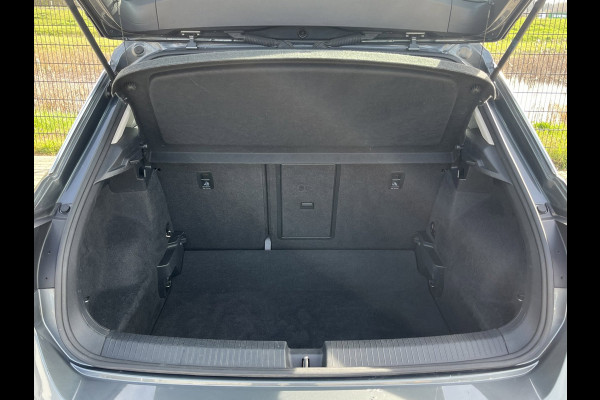 Volkswagen T-Roc 1.0 TSI Style | 1ste eigenaar | PDC | Carplay | Navi |