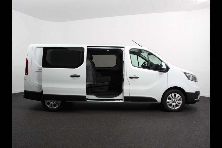Renault Trafic 2.0 Blue dC1 150PK L2H1 Advance Dubbele Cabine Navigatie Airco Lichtmetalen velgen Betimmering Trekhaak Camera Parkeer sensoren Dab