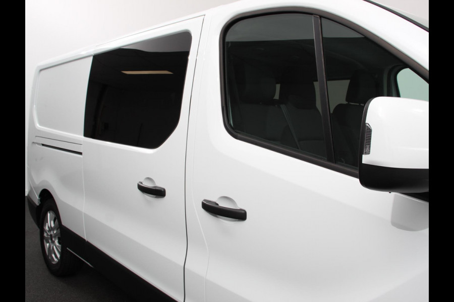 Renault Trafic 2.0 Blue dC1 150PK L2H1 Advance Dubbele Cabine Navigatie Airco Lichtmetalen velgen Betimmering Trekhaak Camera Parkeer sensoren Dab
