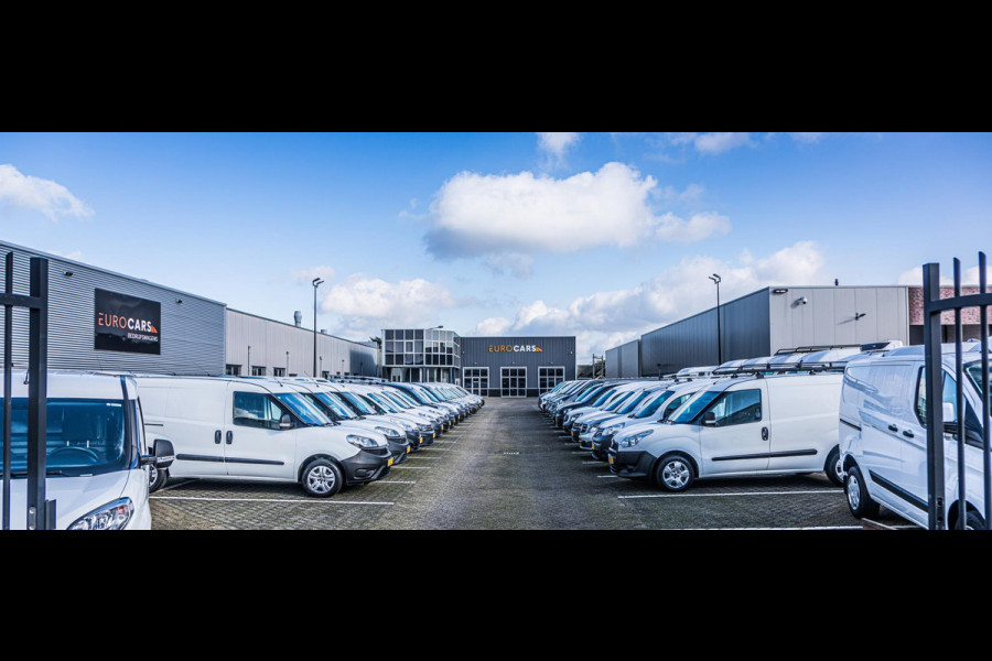 Renault Trafic 2.0 Blue dC1 150PK L2H1 Advance Dubbele Cabine Navigatie Airco Lichtmetalen velgen Betimmering Trekhaak Camera Parkeer sensoren Dab