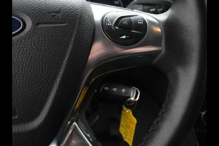 Ford Transit Connect 100pk Automaat L2 Trend | Navigatie | Camera | Imperiaal met ladder rol | Cruise control | Trekhaak | 3-Zits | Airco | DAB+ | Euro6