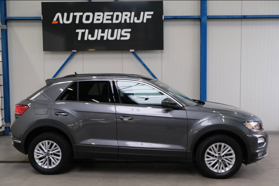 Volkswagen T-Roc 1.0 TSI Style - N.A.P. Airco, Cruise, PDC, Carplay.