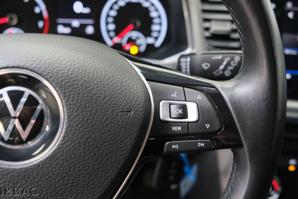 Volkswagen T-Roc 1.0 TSI Style - N.A.P. Airco, Cruise, PDC, Carplay.