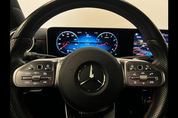 Mercedes-Benz A-Klasse 180 AMG Night Edition / NL-auto / Widescreen