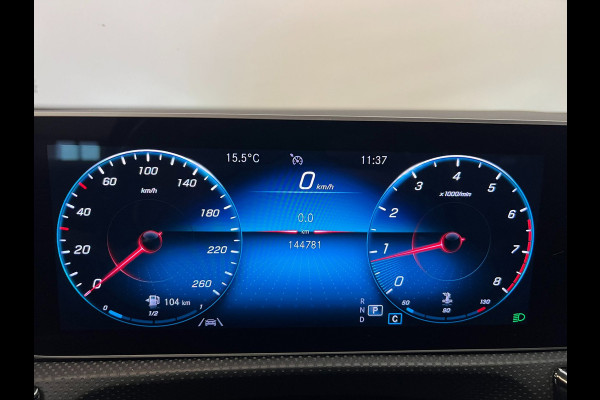 Mercedes-Benz A-Klasse 180 AMG Night Edition / NL-auto / Widescreen