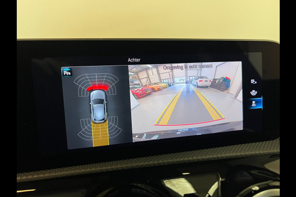 Mercedes-Benz A-Klasse 180 AMG Night Edition / NL-auto / Widescreen