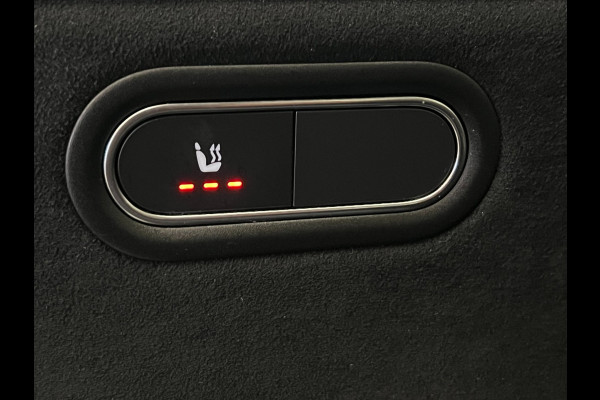 Mercedes-Benz A-Klasse 180 AMG Night Edition / NL-auto / Widescreen