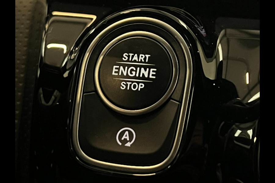 Mercedes-Benz A-Klasse 180 AMG Night Edition / NL-auto / Widescreen